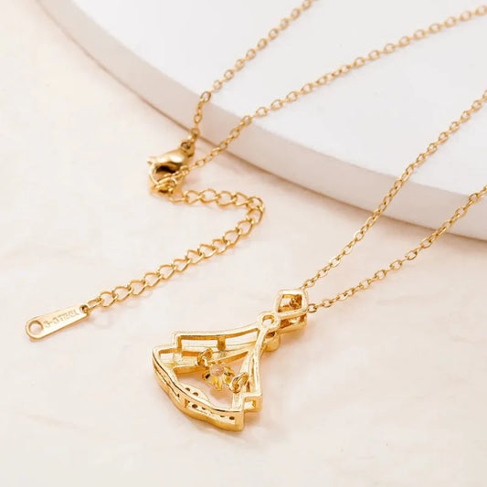 Rhinestone Décor Pendant Necklace